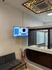 مكتب البريد ، نظام إدارة قائمة الانتظار بالمستشفى ، كشك الطابور مع شاشة LCD