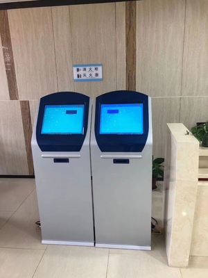 فرع البنك 22 بوصة شاشة LCD عرض كيوسك التذاكر نظام إدارة الطابور الإلكتروني